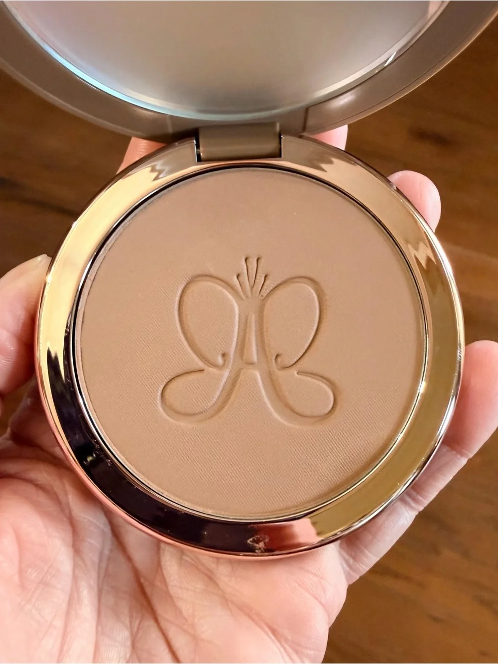 Anastasia Beverly Hills Matte Bronzer - Warm Sand Vibes